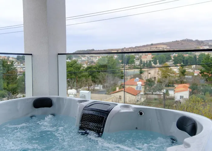 Pamboo Terravine House By Nomads Case de vacanță *